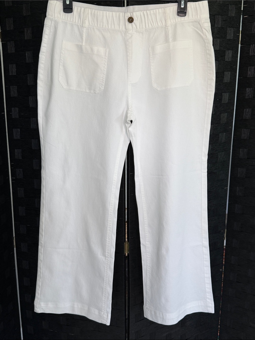 White Straight-Leg Pants with Front Patch Pockets Size 2 X